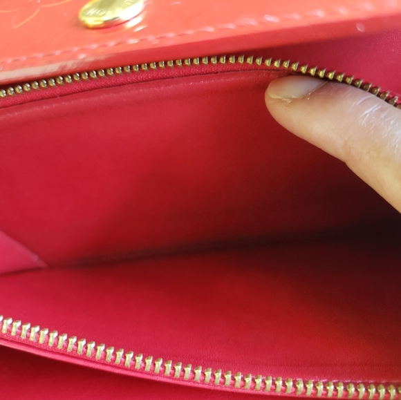 Louis Vuitton Porte Monnaie Vernier Red Wallet - Picture 7 of 7